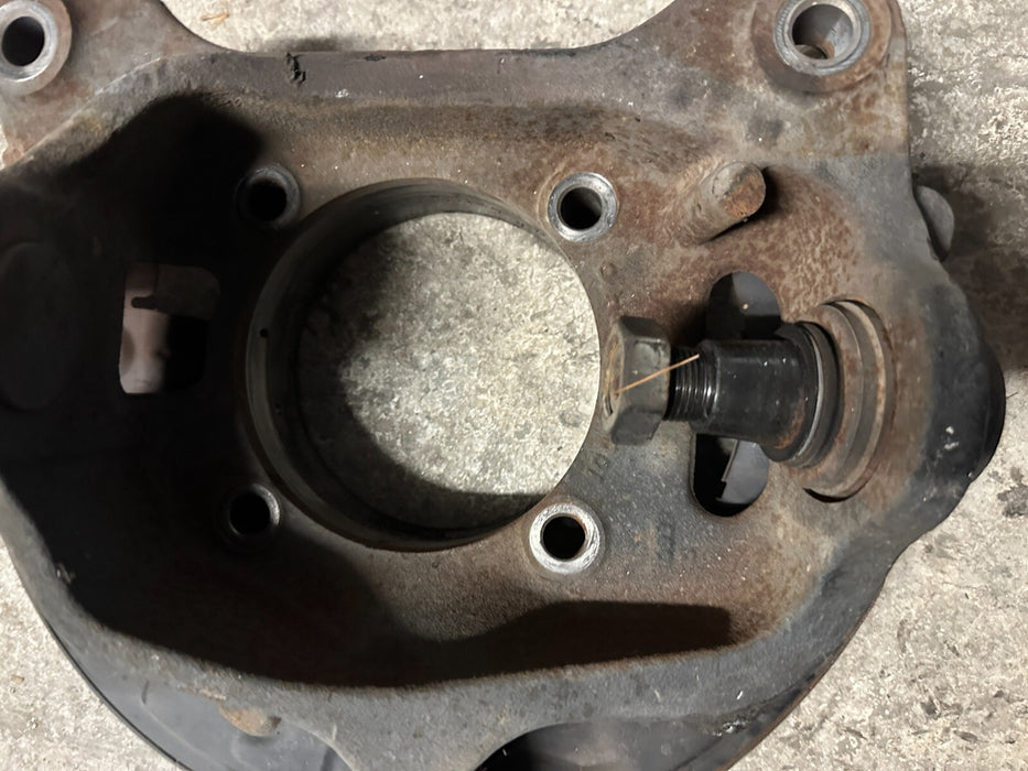 2022 FORD F250 F350 DIESEL FRONT AXLE RIGHT PASSENGER KNUCKLE SPINDLE 4X4 OEM