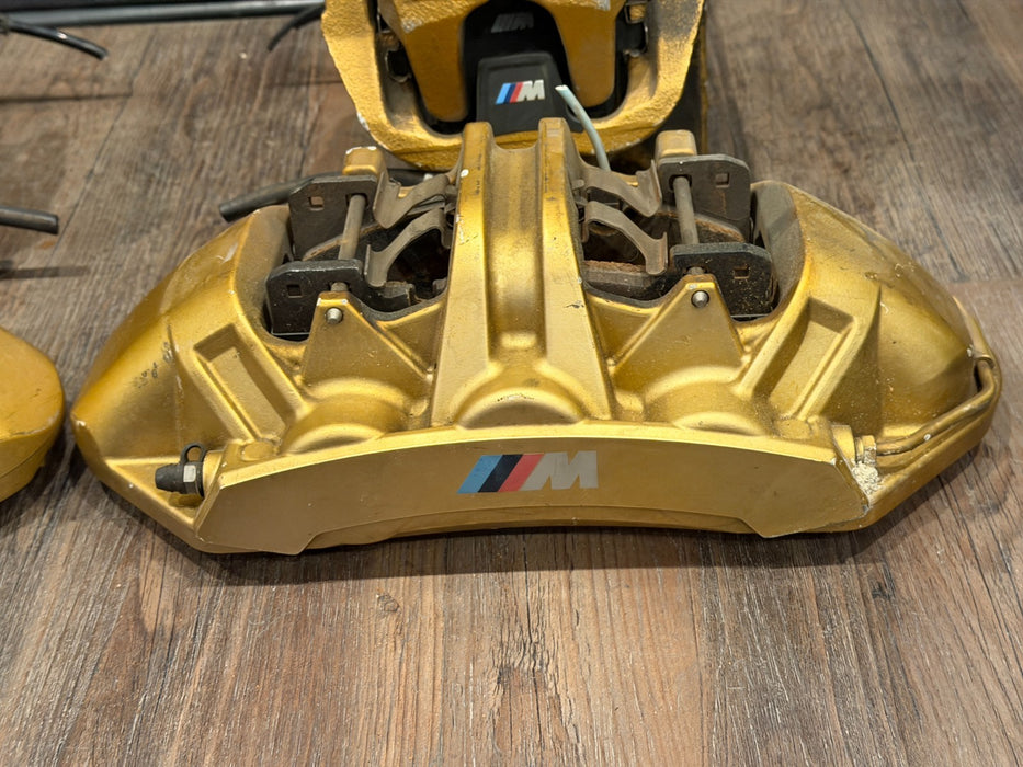 2020 BMW M8 M5 CARBON CERAMIC BREMBO BRAKE CALIPERS SET OEM 5K MILES 2021 2022