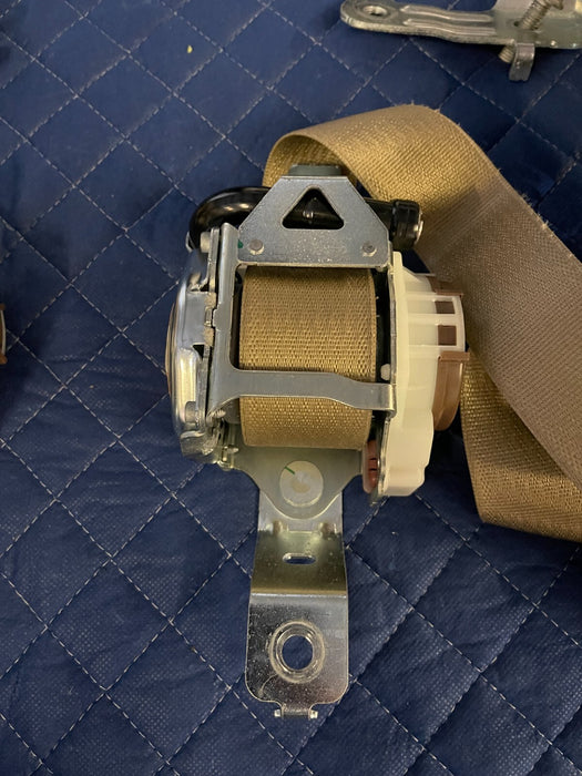 2017 FORD F250 F350 F450 LARIAT FRONT LEFT & RIGHT TAN SEATBELT PAIR