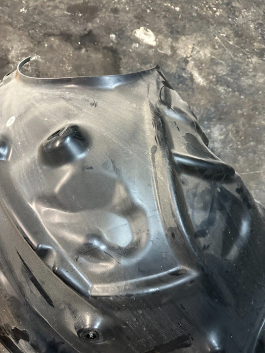 2020 BMW M4 F82 FRONT DRIVER LEFT FENDER LINER SET