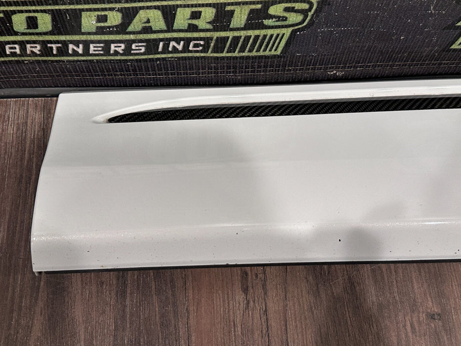 2020 AUDI RS Q8 FRONT LEFT LOWER DOOR MOLDING CARBON FIBER TRIM OEM 4M8 853 959