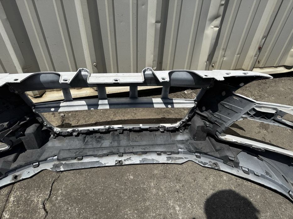 2014 2015 AUDI R8 FRONT BUMPER COVER ASSEMBLY OEM *DAMAGE*