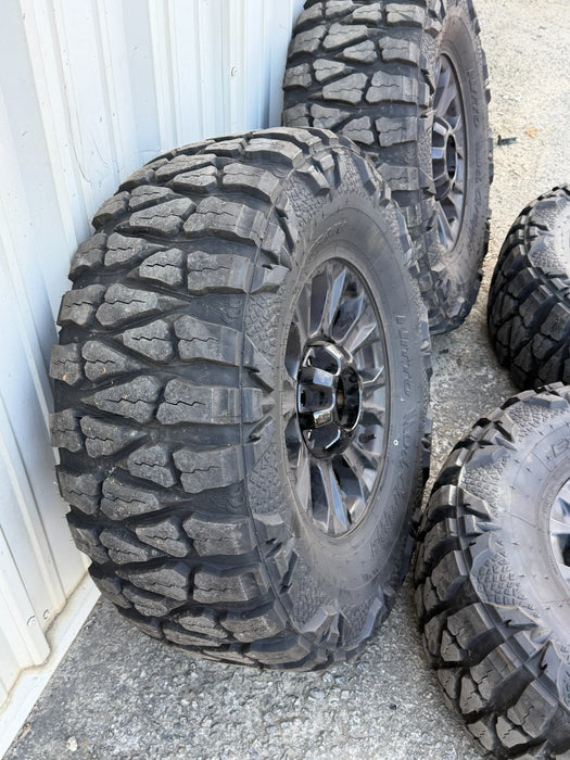 2005-2026 FORD F250 F350 TREMOR 18" WHEELS NEW 37X13.50 MUD GRAPPLERS SET 8X170