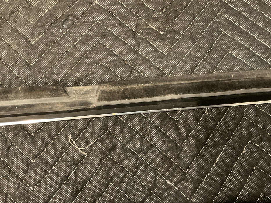 2014 MERCEDES S550 REAR LH DRIVER DOOR WINDOW BELT MOLDING OEM~MINOR SCRATCHES~