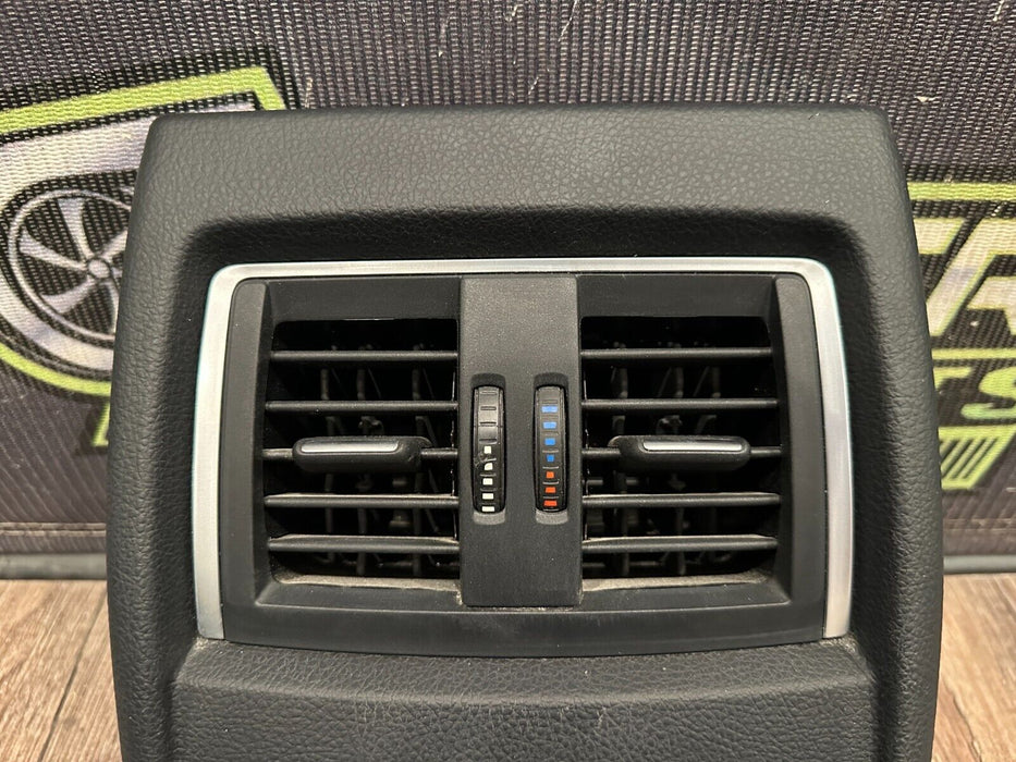 2020 BMW M4 F82 REAR CENTER CONSOLE REAR AC A/C HEAT CONTROL BEZEL OEM