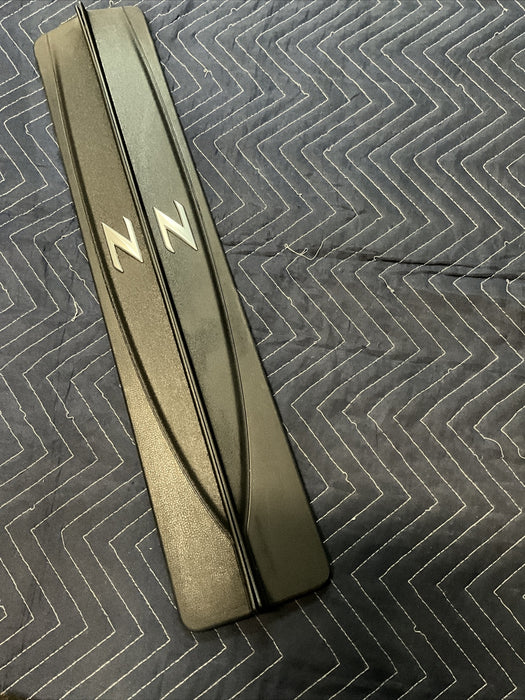 2019 NISSAN 370Z NISMO Z KICK PLATES SET DOOR SILL TRIM OEM