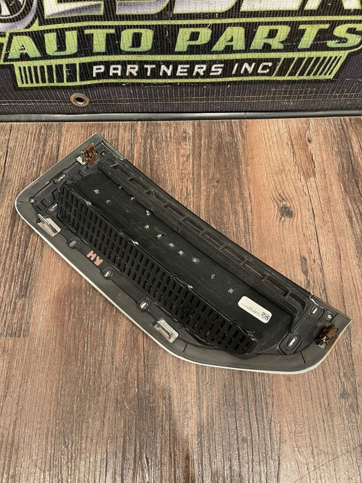 2017-2019 FORD F450 LARIAT PASSENGER RIGHT FENDER EMBLEM BADGE OEM HC3B45000A