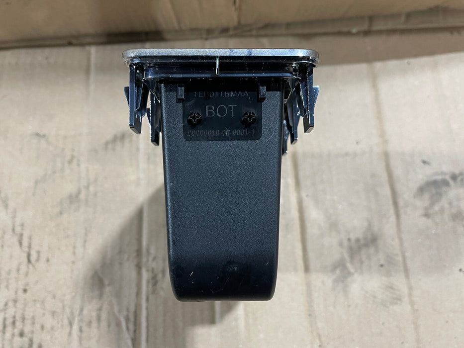 2017 DODGE RAM 2500 3500 LARAMIE RIGHT SIDE VENT W/ STORAGE OEM