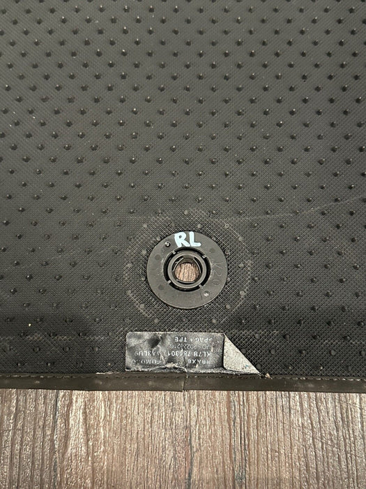 2020 LINCOLN NAVIGATOR FRONT REAR FLOOR MAT SET OEM *STAINS/WEAR/READ*