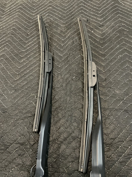 2016 NISSAN 370Z CONVERTIBLE WINDSHIELD WIPERS PAIR OEM 2009-2020