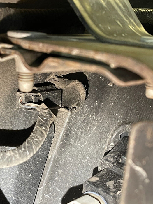 2017-2019 FORD F250 REAR CHROME BUMPER ASSEMBLY OEM (READ/SLIGHT SCUFFS)