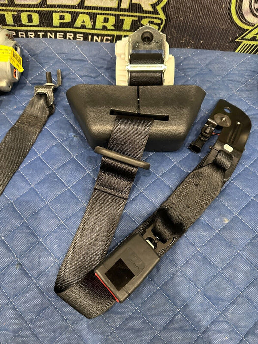 2020 2021 2022 FORD F250 F350 F450 PLATINUM REAR RIGHT LEFT SEATBELTS BLACK OEM