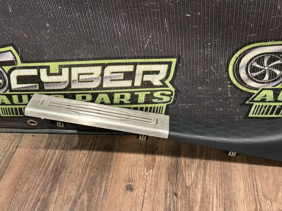 2022 DODGE RAM 2500 3500 REAR RIGHT SILL KICK PLATE TRIM OEM *WEAR 8*
