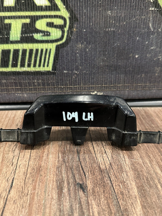 2024 FORD F350 GRILLE LEFT RIGHT TRIM PIECES OEM PC3B-8200 / PC3B-8200-D