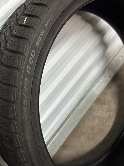 PIRELLI WINTER SOTTOZERO 3 TIRES SET (4) 245/30R20 90W 305/30R20 (MFR DATE 4716)