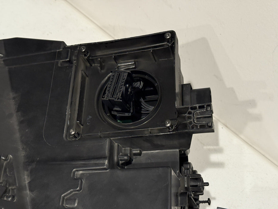 2017 2018 AUDI R8 LED LASER LEFT RIGHT HEADLIGHT PAIR OEM *MINT*