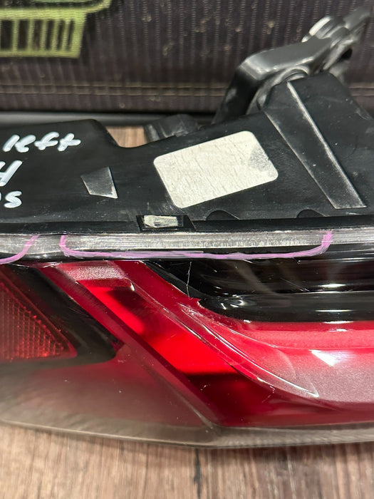 2018-2024 LAMBORGHINI URUS OUTER LEFT TAIL LIGHT OEM *FLAWS/CHIPPED 4-7*