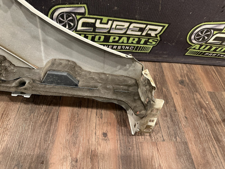 2017 2019 FORD F250 F350 FRONT LEFT FENDER OEM METALLIC WHITE (UG) *READ*