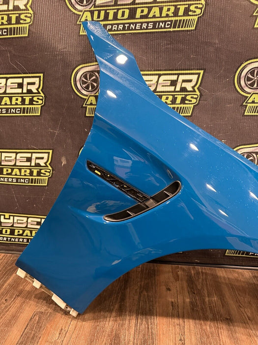 2020 BMW M4 F82 PASSENGER RIGHT FENDER LAGUNA SECA BLUE (448) OEM *PPF WEAR/READ