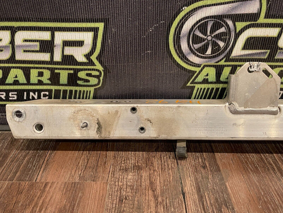 2017-18 AUDI R8 PLUS REAR RIGHT BRACE SUPPORT BRACKET OEM 4S8 814 202 B