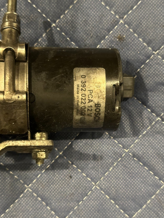 2014 AUDI R8 BOSCH ENGINE AUXILIARY WATER PUMP 0 392 022 002