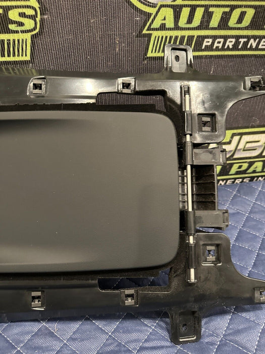 2018 AUDI R8 SPYDER REAR STORAGE COMPARTMENT BIN OEM 4S7 868 675