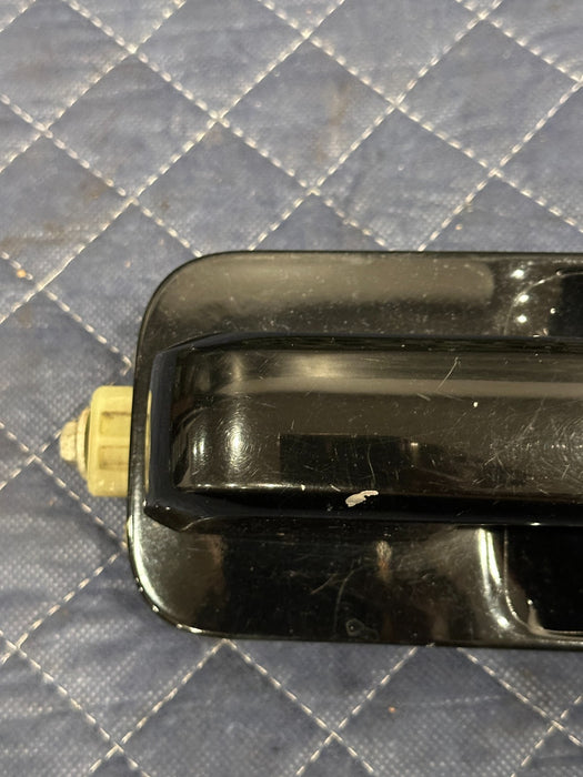 2017-2019 FORD F250 F350 F450 REAR LEFT DOOR HANDLE OEM BLACK PEARL G1 *FLAW*
