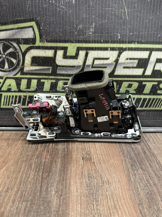 2024 BMW M3 M4 G80 G82 DRIVER LEFT AIR VENT TRIM OEM 6805796