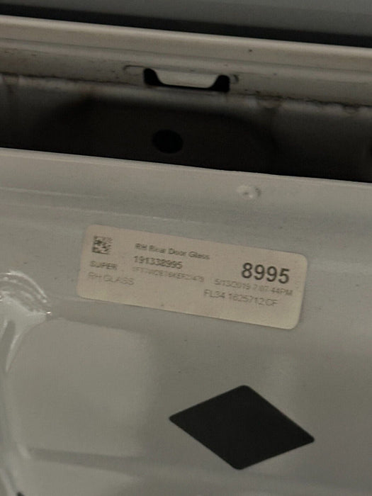 2017-2019 FORD F250 F350 F450 CREW CAB REAR RIGHT DOOR SHELL OEM  (PC:UG)