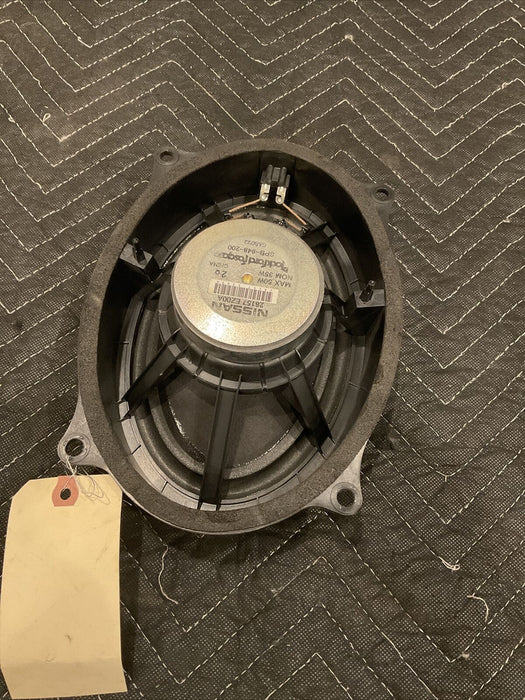 2016 NISSAN TITAN XD CREW FRONT RIGHT DOOR SPEAKER 28157-EZ00A OEM