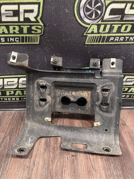 2017-2019 FORD F250 F350 F450 FRONT BUMPER LEFT BRACKET OEM HC3B-8103-CE
