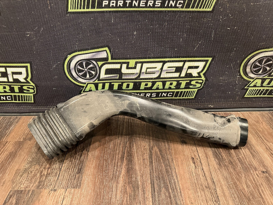 2017-18 AUDI R8 DRIVER LEFT AIR INTAKE DUCT TUBE OEM 4S0 129 519 F