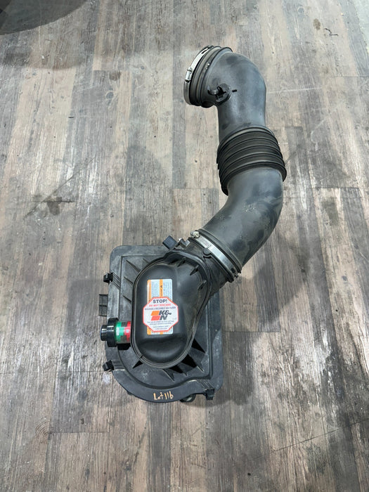 2017-2019 FORD F250 F350 ENGINE AIR INTAKE W K&N AIR FILTER OEM