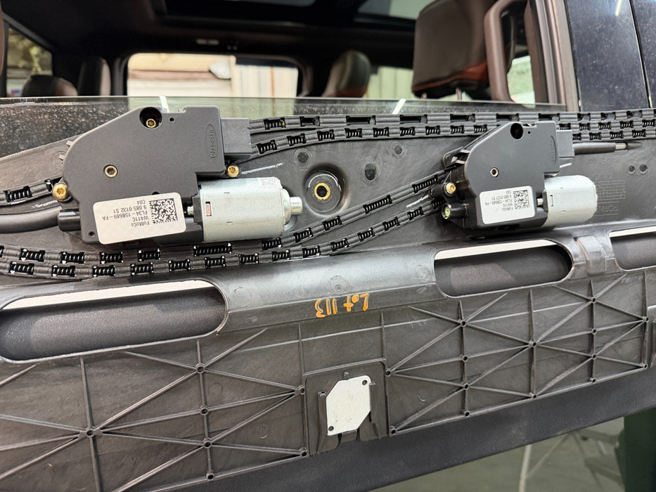 2019 FORD F150 RAPTOR TWIN PANEL MOONROOF ASSEMBLY BLACK 40K MILES 2015-2020