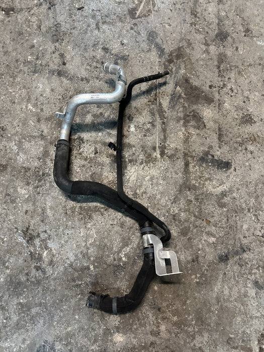 2014 AUDI R8 FRONT PASSENGER RIGHT COOLANT HOSE PIPE OEM 420 121 065 420121065