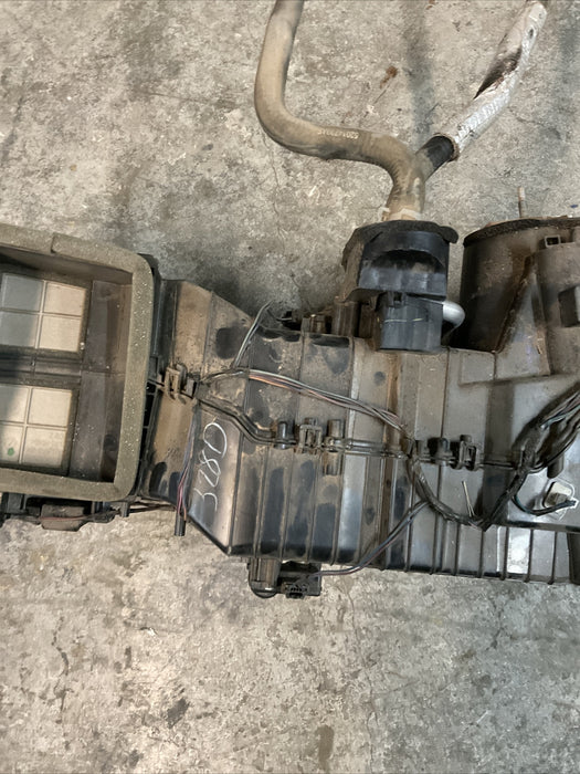 2017 DODGE RAM 2500 HEATER CORE HVAC AC BLOWER MOTOR HOUSING BOX OEM 68313568AA