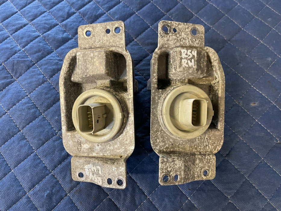 2017 2019 2019 FORD F250 F350 F450 LEFT RIGHT TAIL LIGHT BLIND SPOT BRACKETS