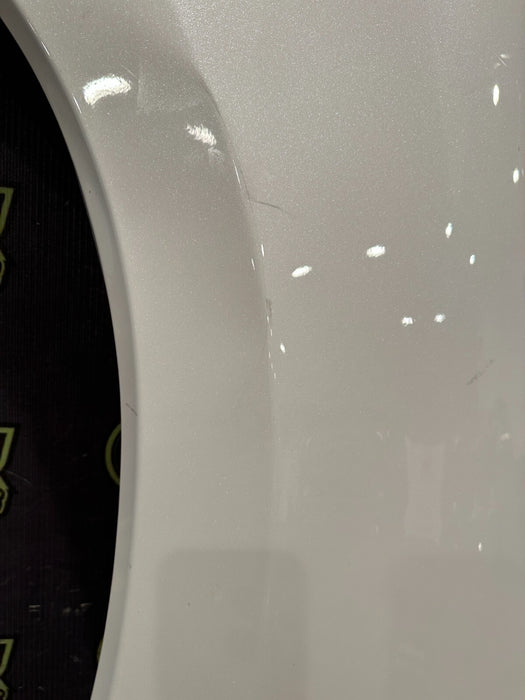 2023 2024 FORD F250 F350 FRONT LEFT FENDER OEM STAR WHITE (AZ) *DENTS*