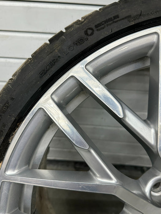 2017 AUDI R8 FRONT WHEEL RIM TIRE 245/30 20X8.5 OEM *BENT/READ*