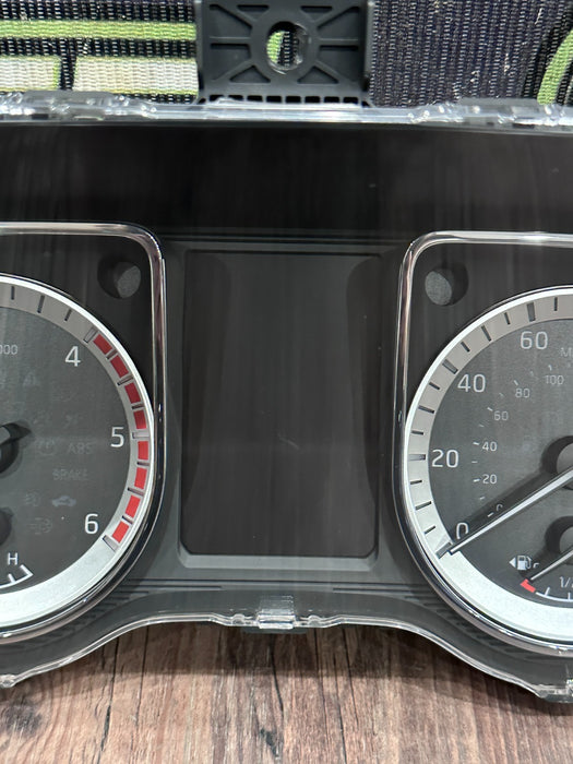 2017 NISSAN TITAN XD RESERVE INSTRUMENT GAUGE CLUSTER SPEEDOMETER OEM *SCUFF 5*
