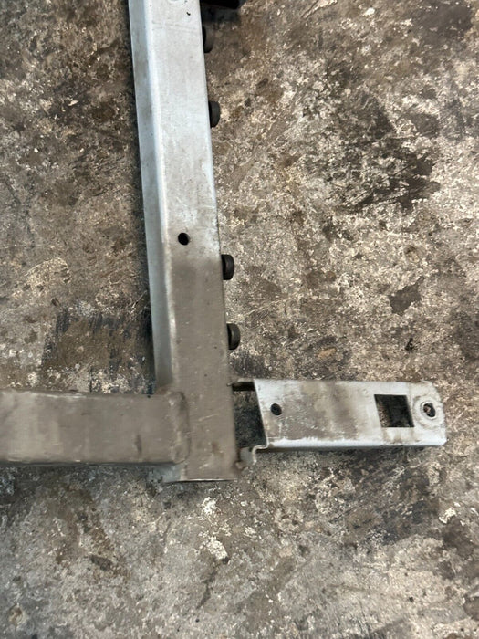 2014 AUDI R8 FRONT PASSENGER RIGHT FENDER RADIATOR SUPPORT STRUCTURE 420805372A