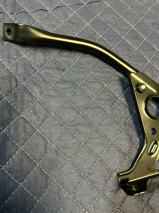 2015-2020 BMW M4 F82 REINFORCEMENT BRACKET 51 61 7 326 236 5161 7326236