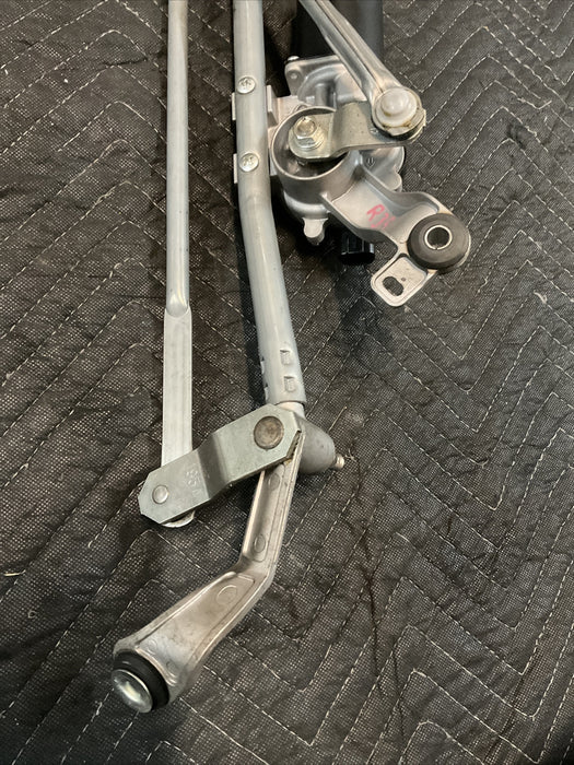 2018 NISSAN 370Z NISMO WINDSHIELD WIPER MOTOR OEM 2009-2020