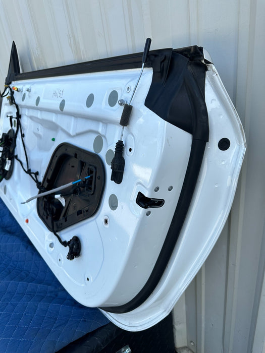2017 MERCEDES-BENZ C63 AMG C205 CONVERTIBLE PASSENGER DOOR WHITE (799) OEM