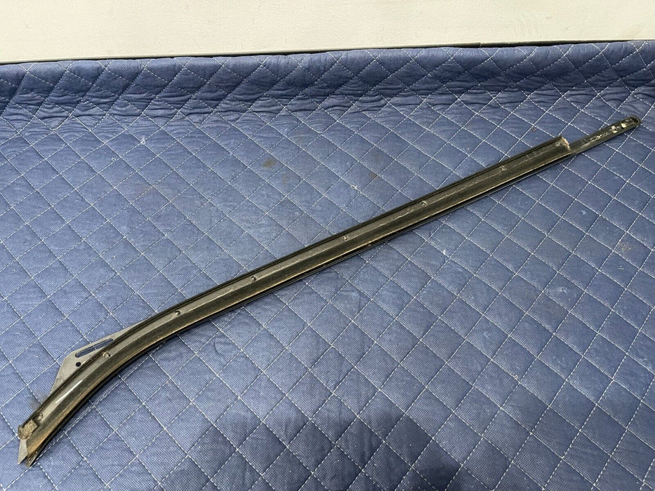 2017-2019 FORD F250 F350 REAR PASSENGER RIGHT WEATHER DOOR STRIP W/ CHROME OEM