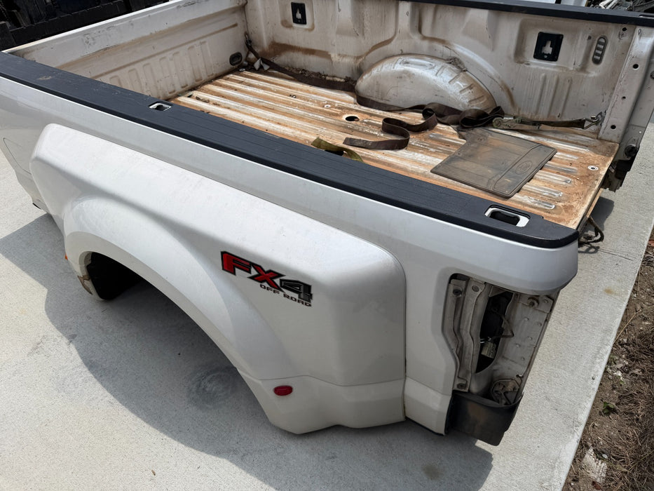 2017-2022 FORD F350 F450 PLATINUM DRW DUALLY LONG BED 8' METALLIC WHITE