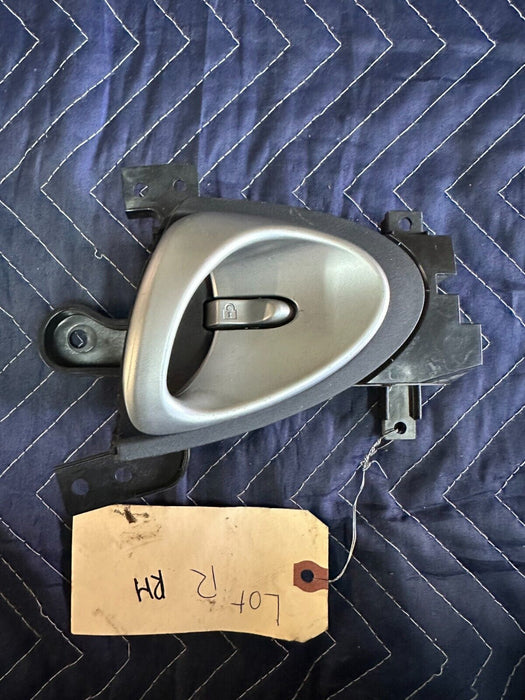 2009-2020 NISSAN 370Z PASSENGER RIGHT SIDE INTERIOR DOOR HANDLE OEM