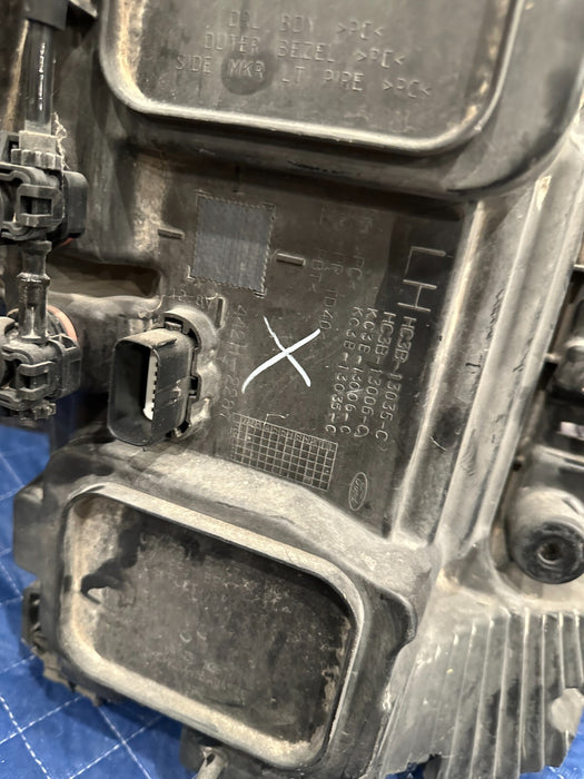 2017-2019 FORD F250 F350 F450 DRIVER LEFT LED HEADLIGHT OEM BROKEN TABS/SCUFFS