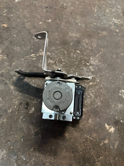 2021 AUDI R8 HURACAN ABS ANTI LOCK BRAKE PUMP MODULE OEM 4S0 907 379 J