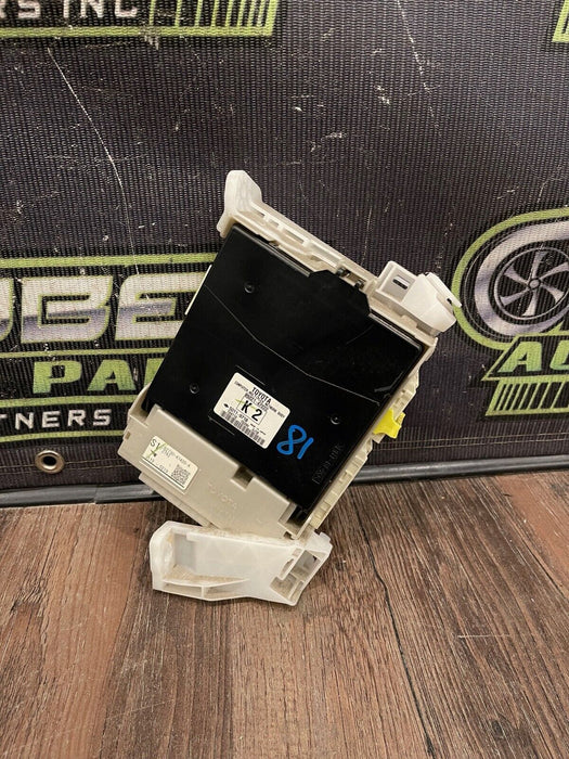 2014 TOYOTA PRUIS V ECU BCM ENGINE CONTOL UNIT/ BODY CONTROL MODULE & 3 KEYS OEM